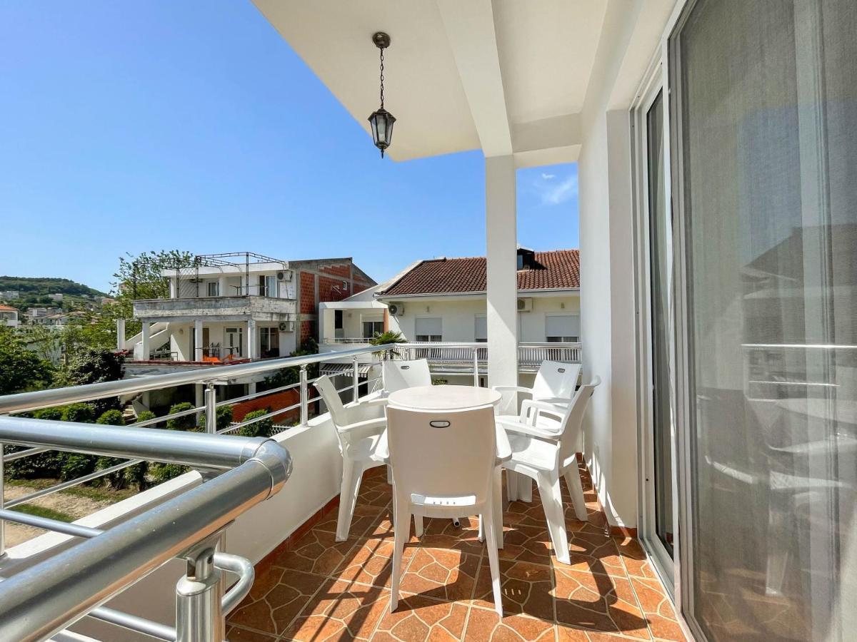 B&B Lovac Hasa 2 Ulcinj Exterior foto