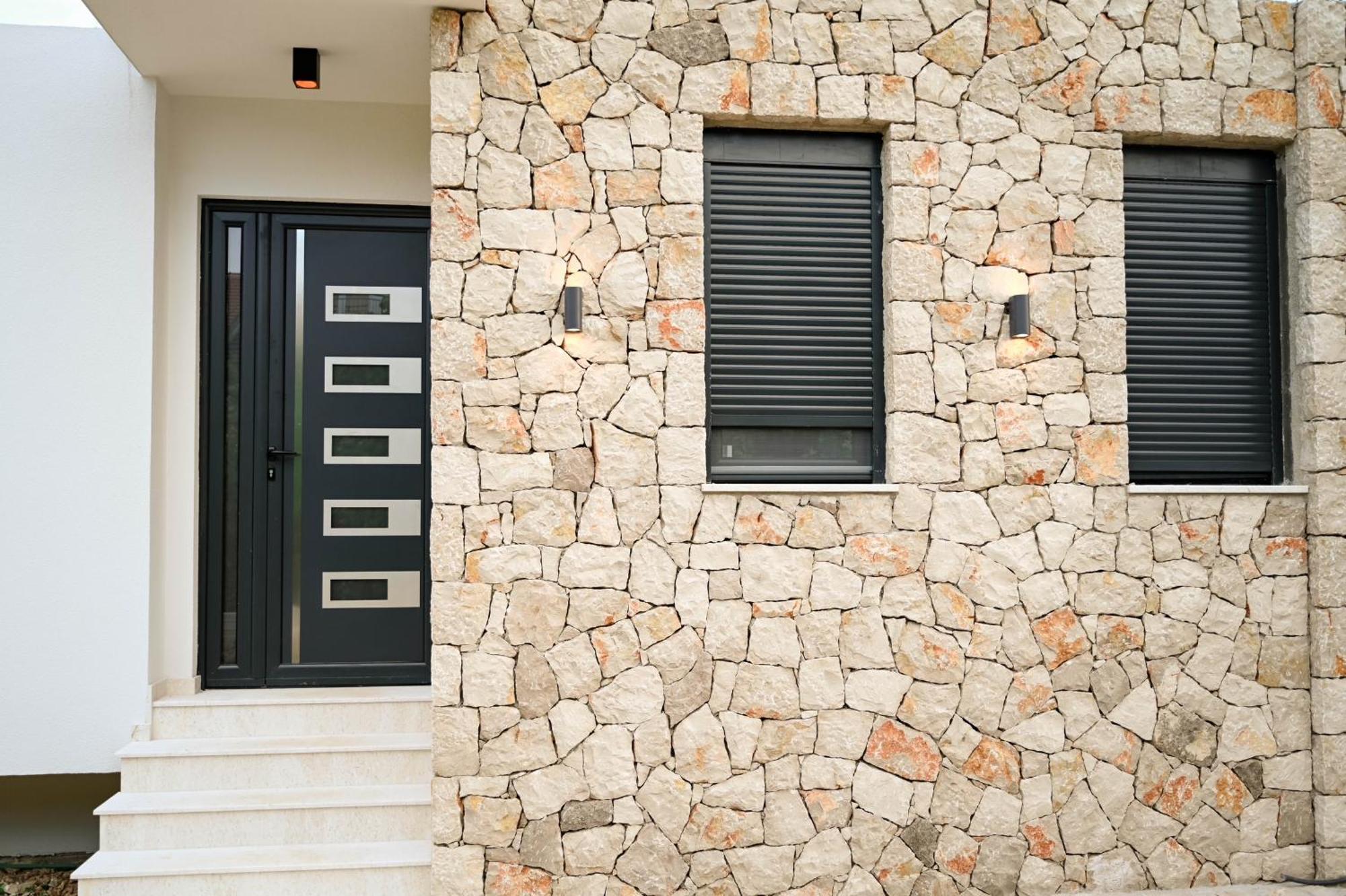 B&B Lovac Hasa 2 Ulcinj Exterior foto