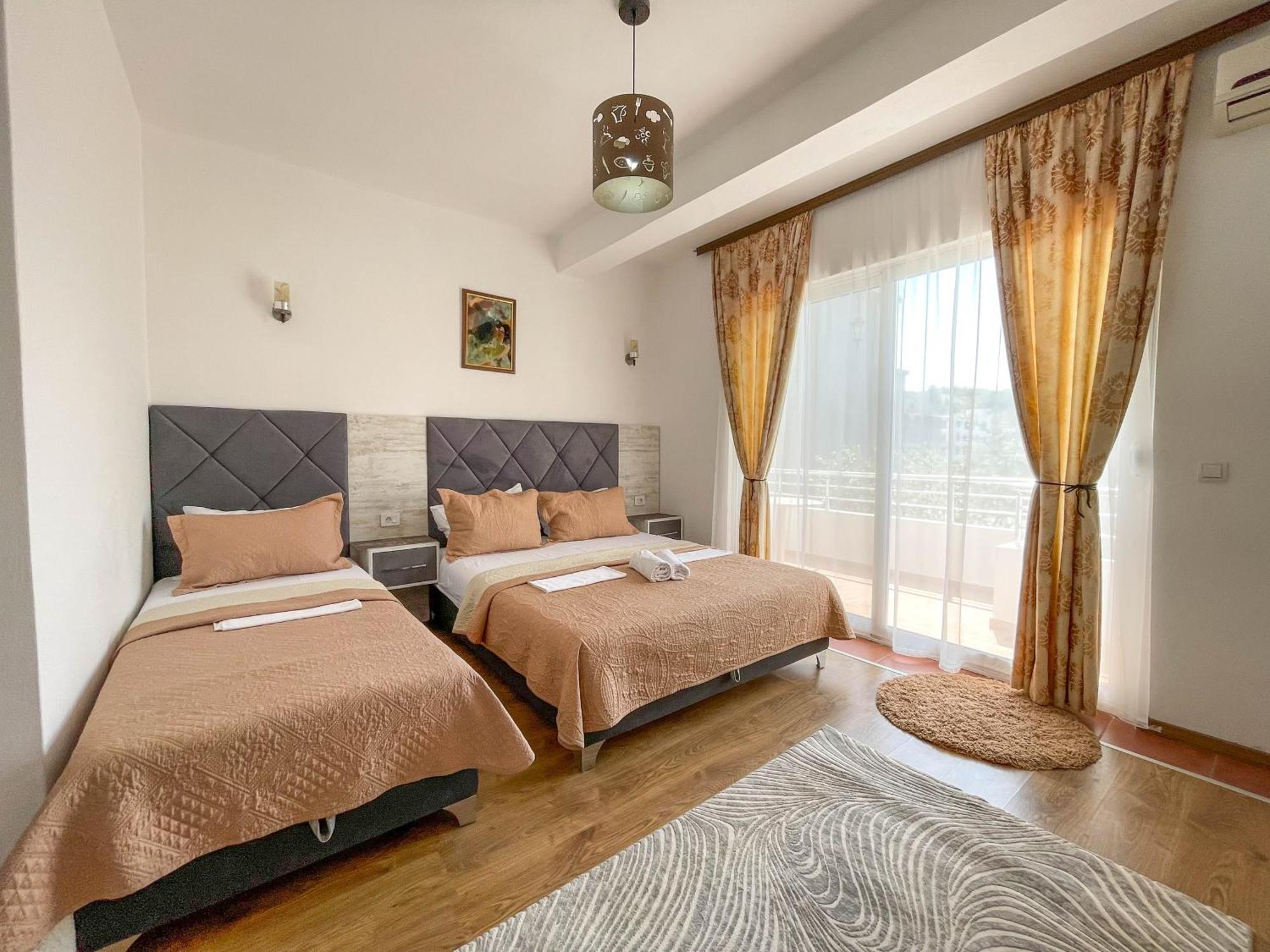 B&B Lovac Hasa 2 Ulcinj Zimmer foto